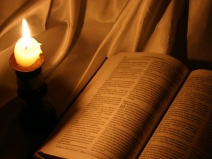 Lamp Bible